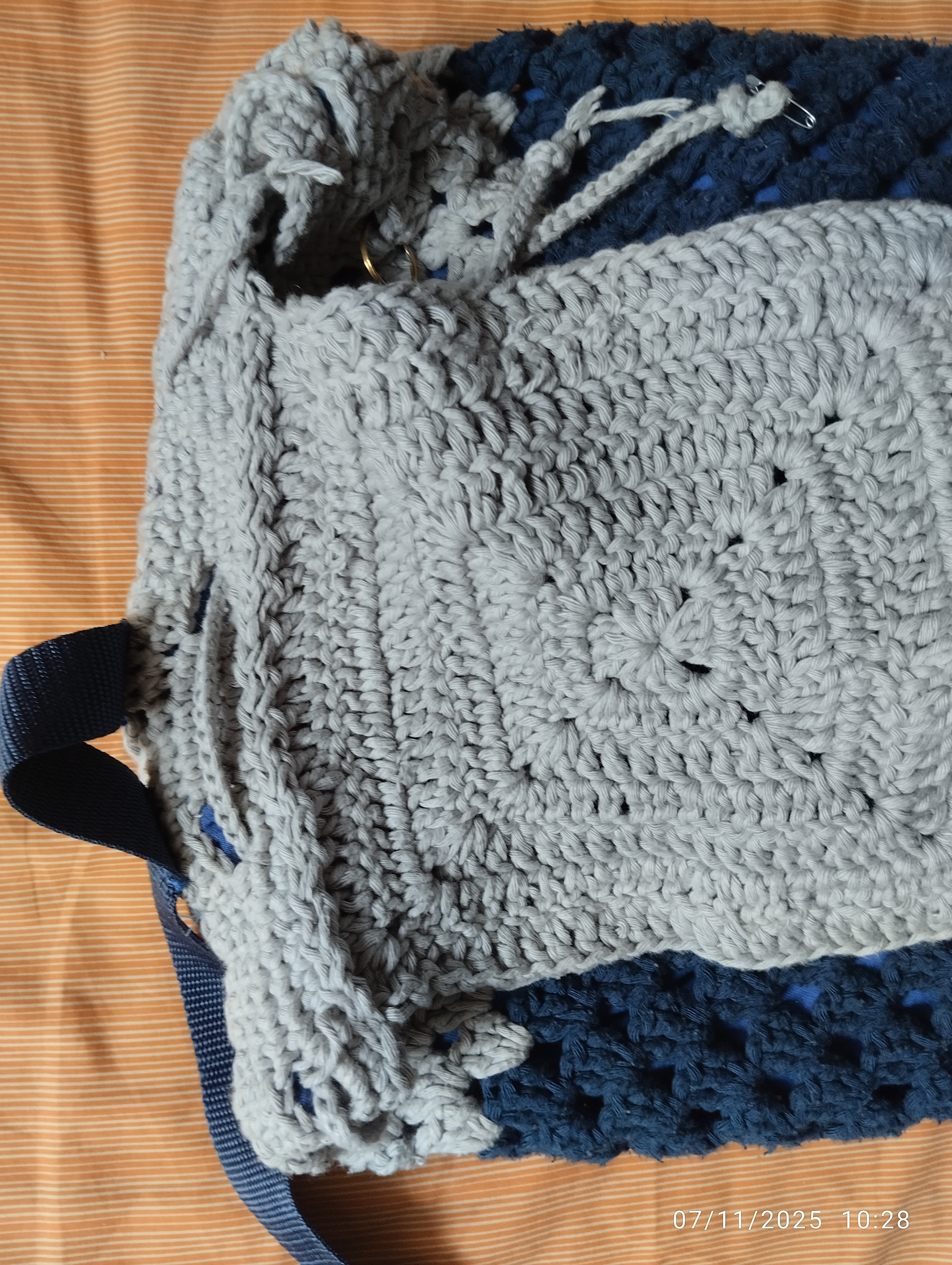 close up to closed flap